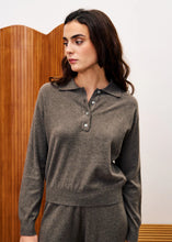 Load image into Gallery viewer, Chedid  Taupe Sweater
