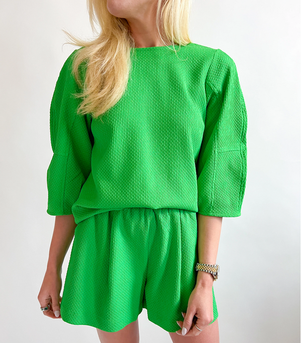 JOYJOY - Green Stitched Crop Top