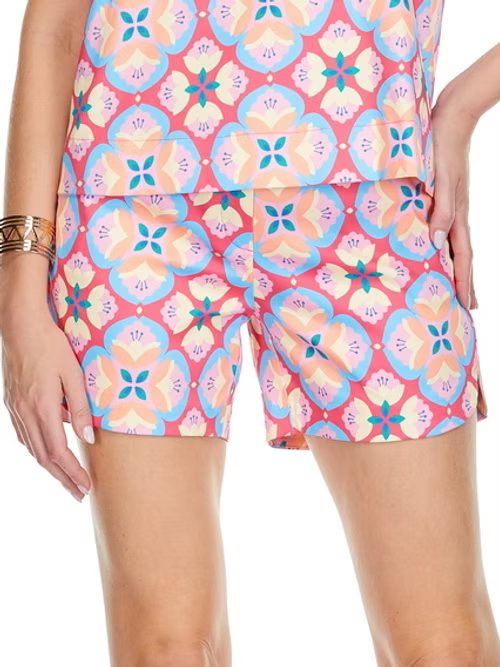 Dreaming Daisies Short