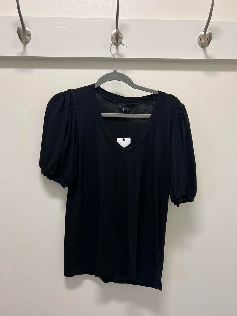 v-nk puff slv tee