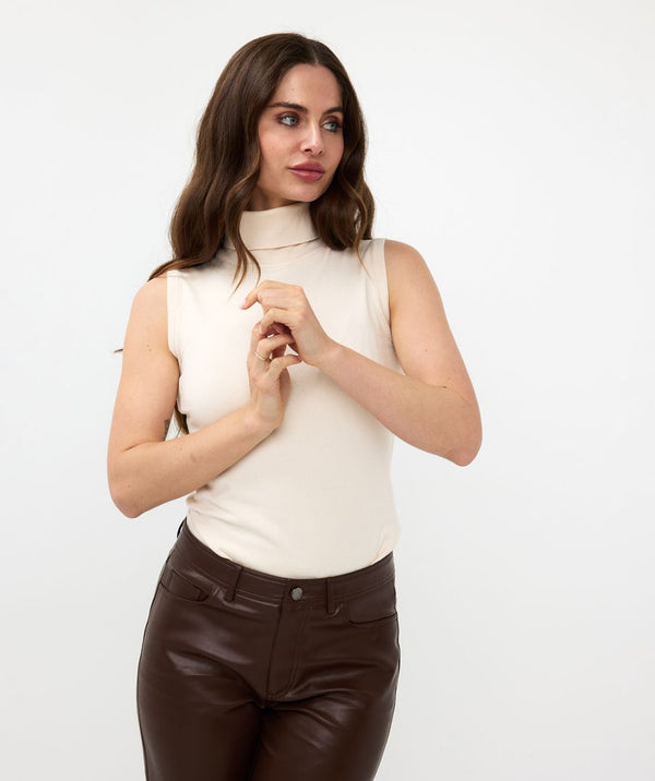 short sleeve basic turtleneck top - beige