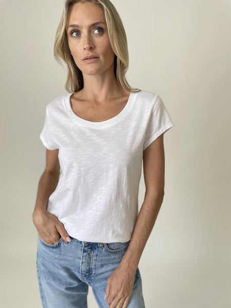 Anne - Crew Neck Ribbed Hem Tee