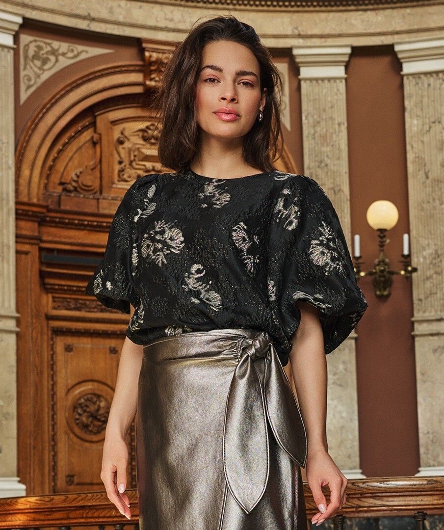 Top jacquard puff slv