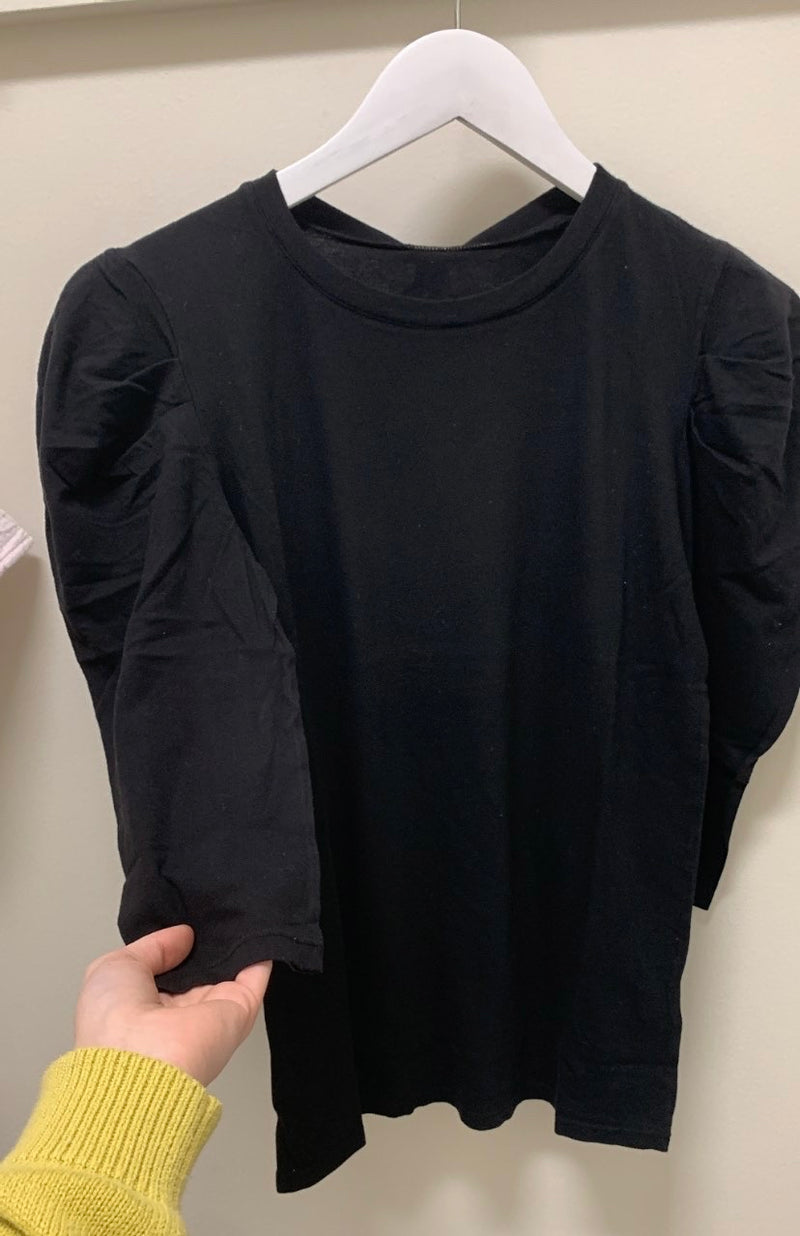 black 3/4 puff sleeve top